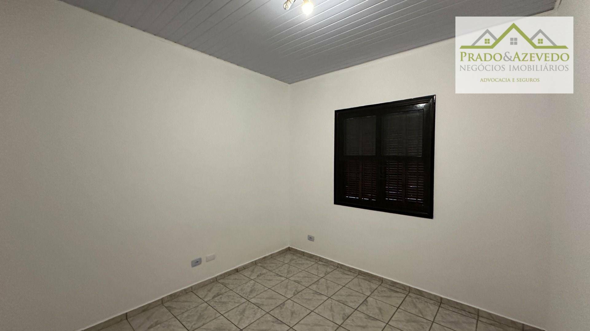 Casa para alugar com 1 quarto, 70m² - Foto 2