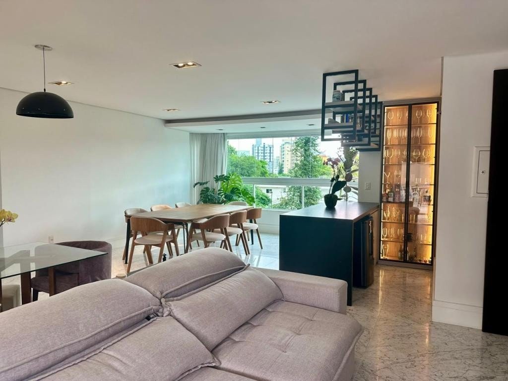 Apartamento à venda com 2 quartos, 155m² - Foto 3