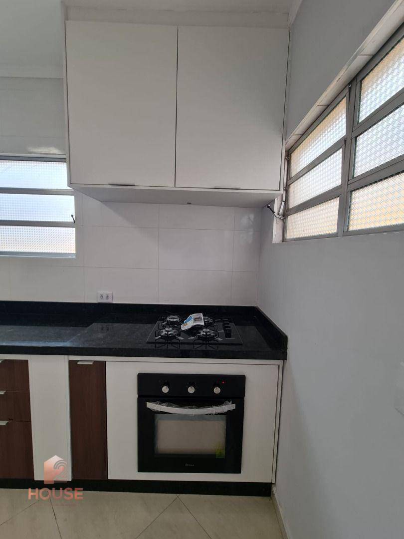 Casa à venda e aluguel com 3 quartos, 250m² - Foto 26