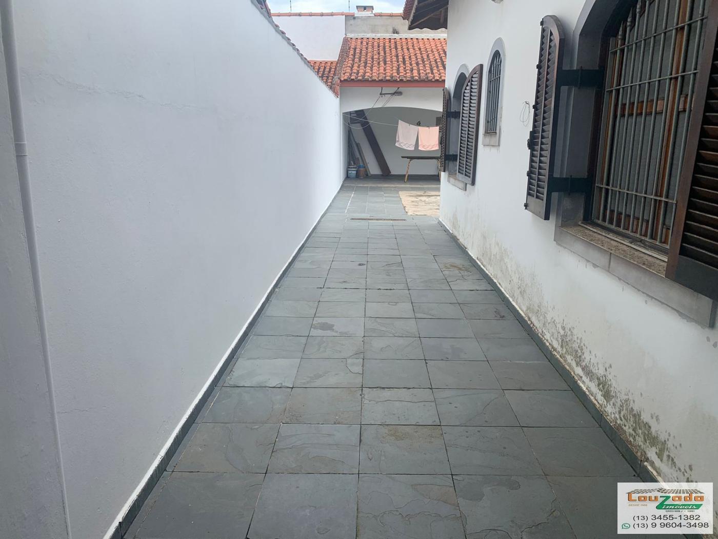 Casa à venda com 3 quartos, 360m² - Foto 4