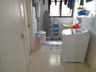 Apartamento à venda com 4 quartos, 200m² - Foto 18