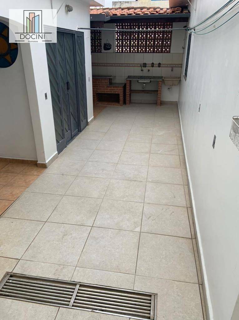 Casa à venda com 3 quartos, 300M2 - Foto 25