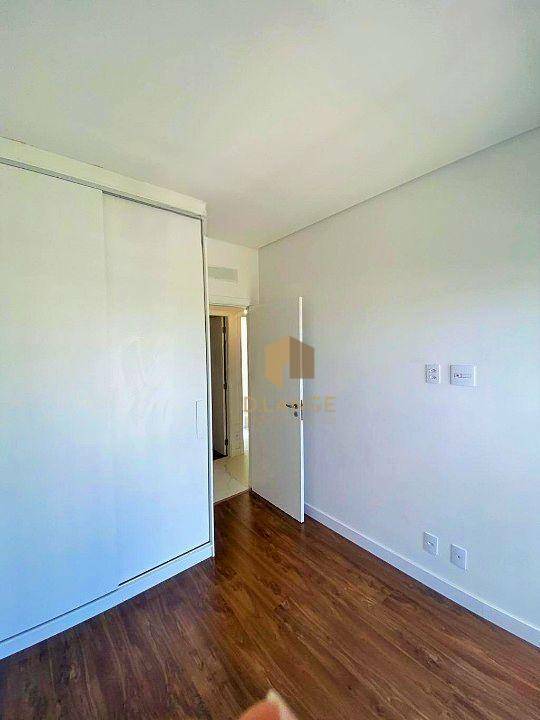 Apartamento à venda com 3 quartos, 91m² - Foto 12