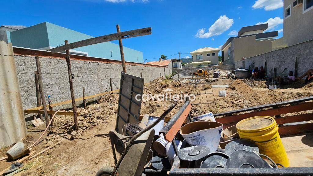 Casa de Condomínio à venda com 3 quartos, 99m² - Foto 4