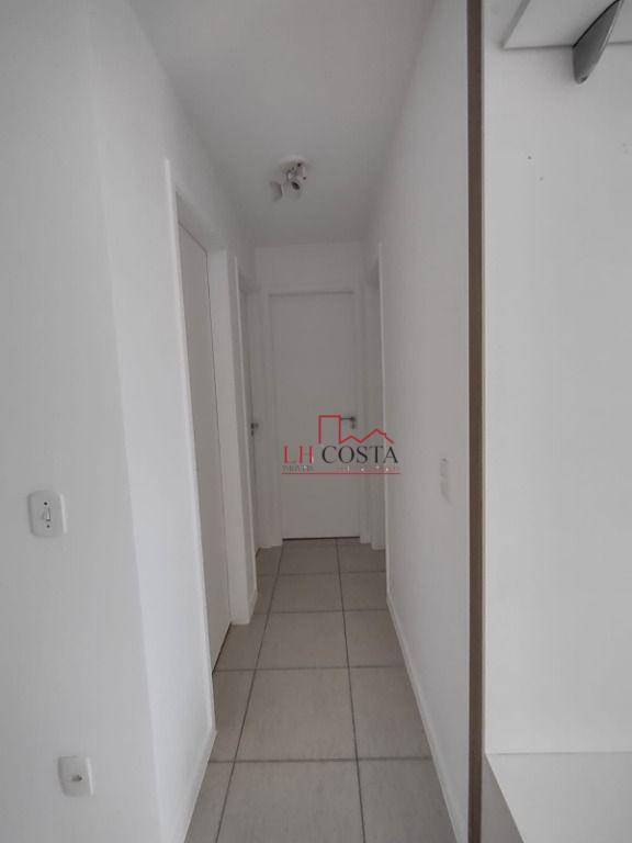 Apartamento à venda com 3 quartos, 70m² - Foto 7