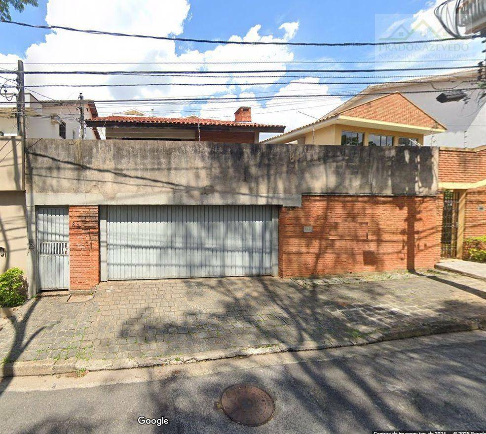 Casa à venda com 5 quartos, 223m² - Foto 1