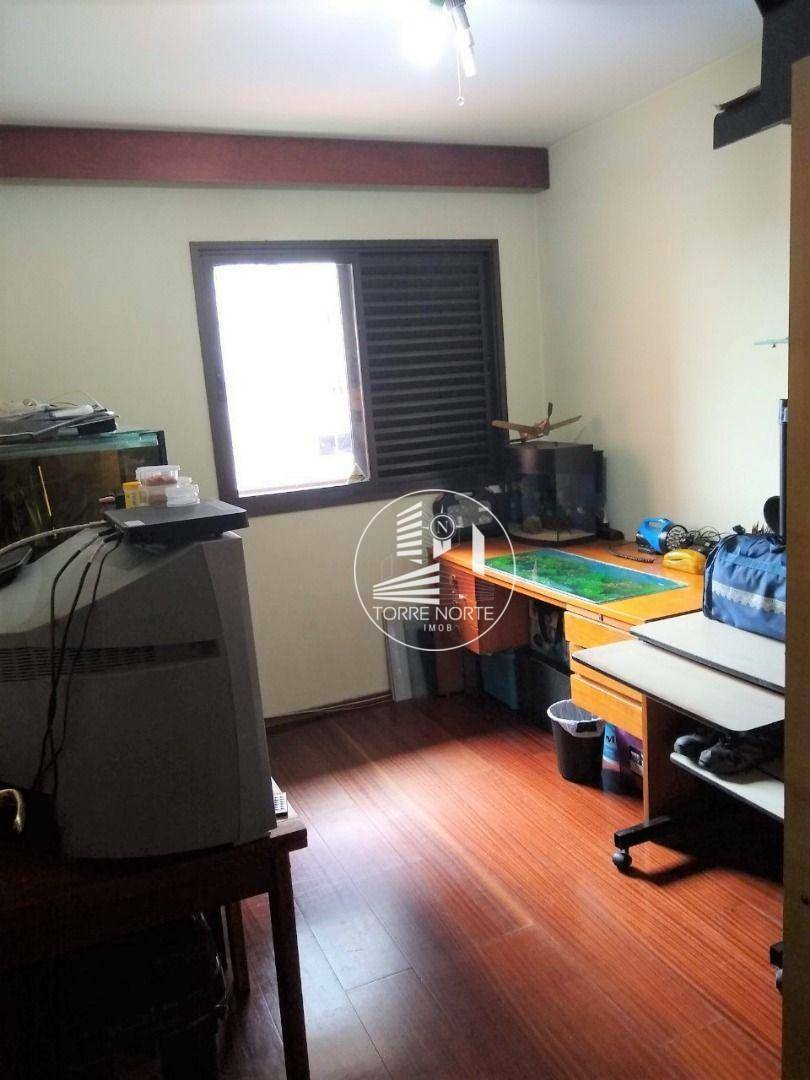 Apartamento à venda com 4 quartos, 137m² - Foto 30