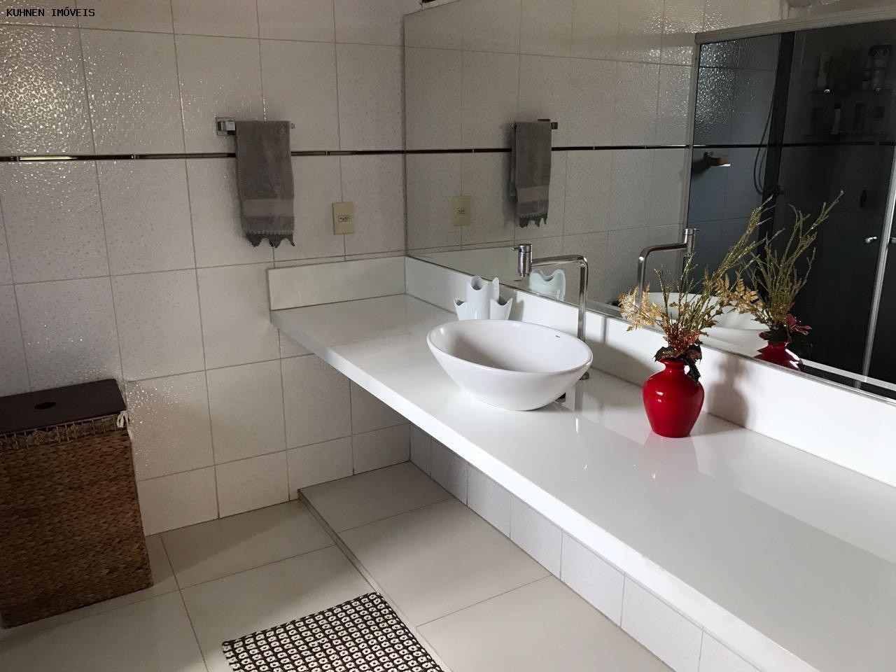 Casa à venda com 3 quartos, 304m² - Foto 13
