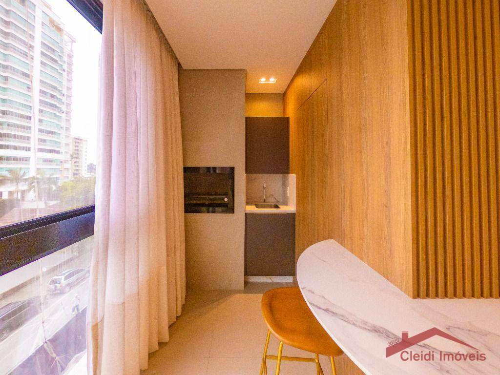 Apartamento à venda com 3 quartos, 116m² - Foto 12