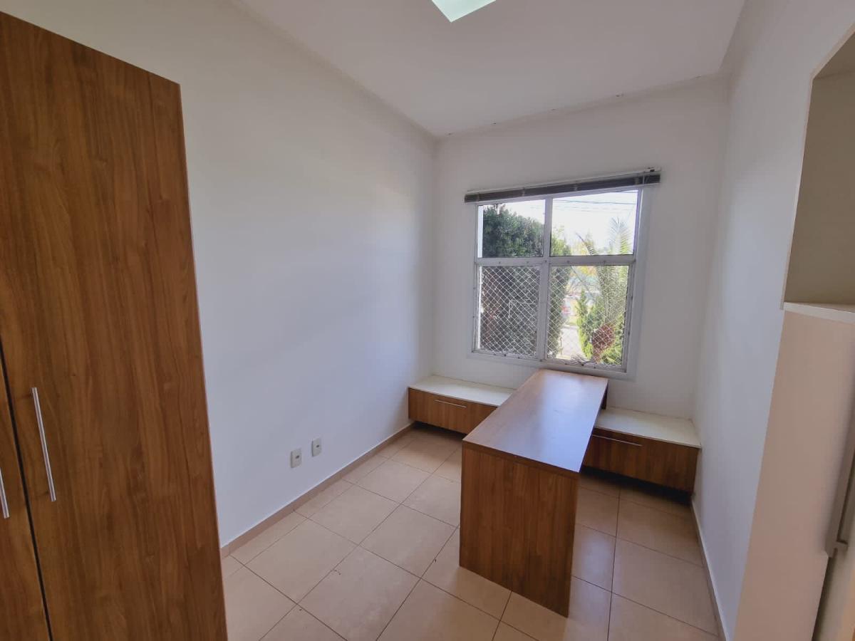 Casa de Condomínio à venda com 3 quartos, 208m² - Foto 19