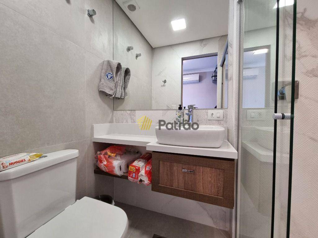 Apartamento à venda com 3 quartos, 136m² - Foto 23