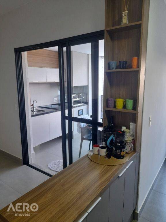 Apartamento à venda com 3 quartos, 84m² - Foto 10