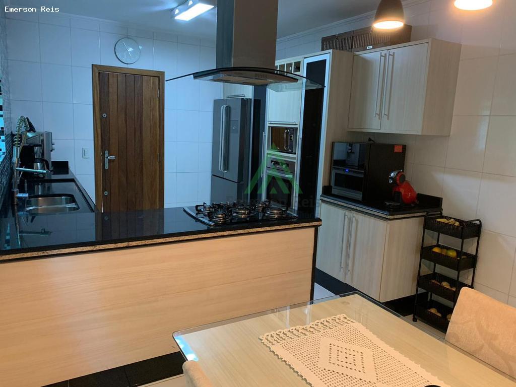 Sobrado à venda com 4 quartos, 160m² - Foto 15