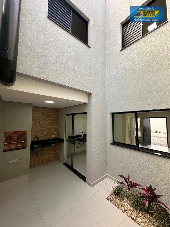 Casa de Condomínio à venda com 3 quartos, 120m² - Foto 13