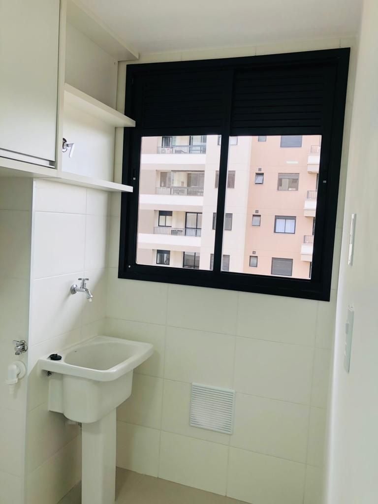 Apartamento para alugar com 3 quartos, 69m² - Foto 6