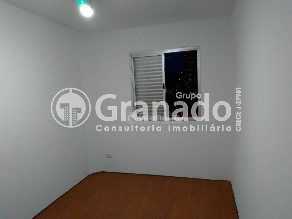 Apartamento à venda com 2 quartos, 56m² - Foto 1