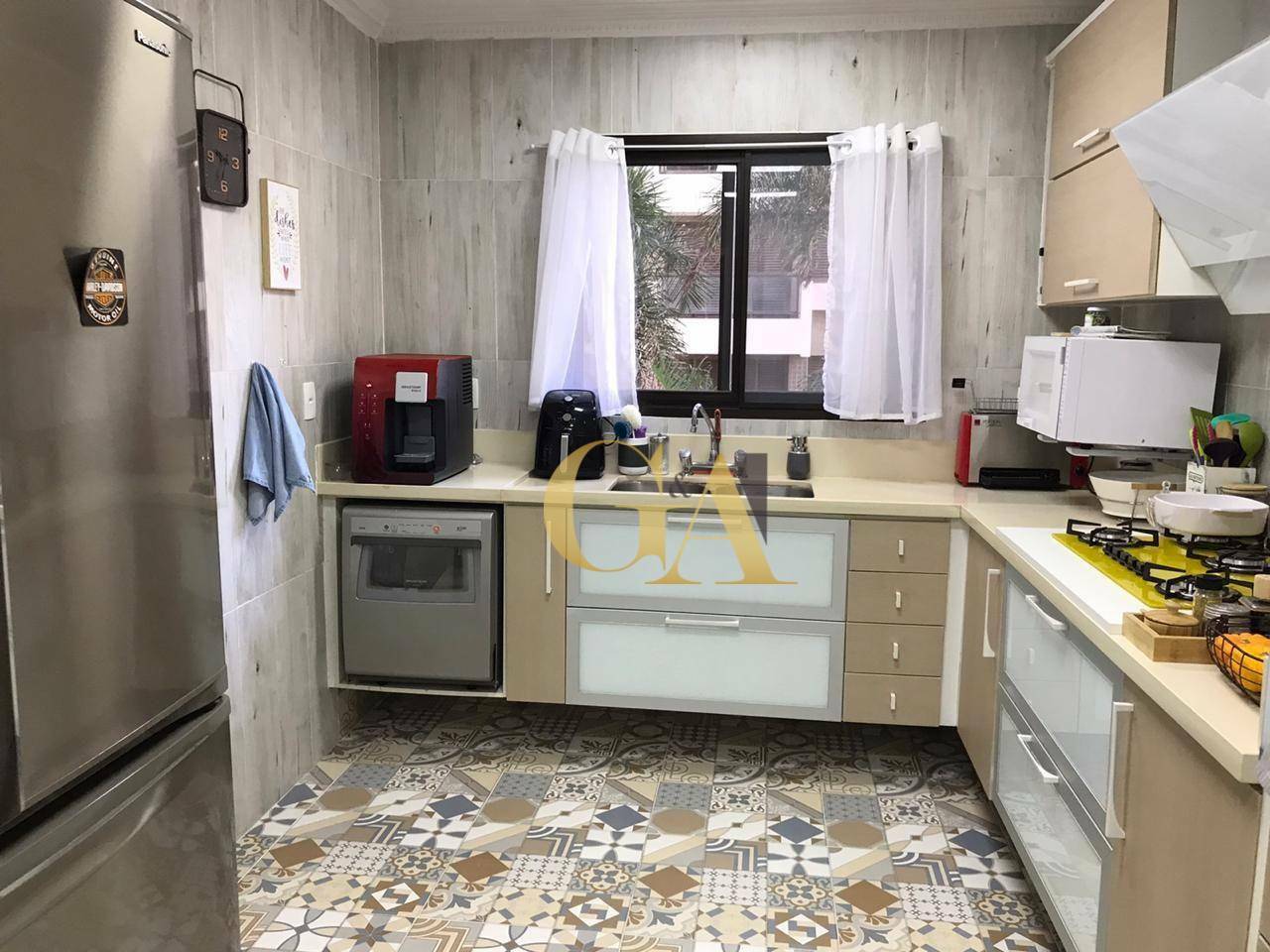 Apartamento à venda com 4 quartos, 177m² - Foto 6