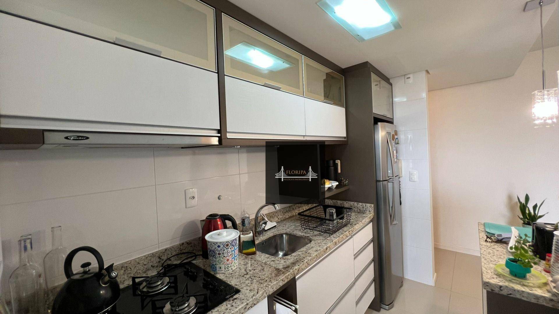 Apartamento à venda com 2 quartos, 71m² - Foto 10