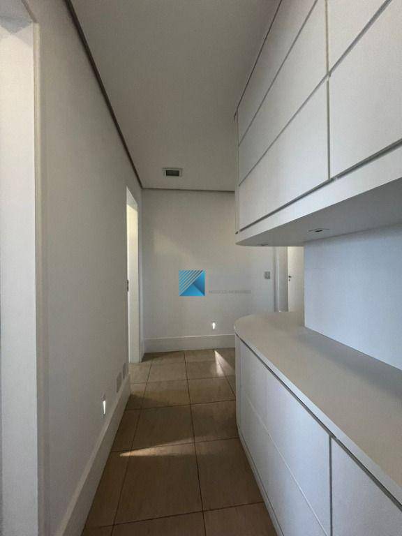 Apartamento à venda e aluguel com 4 quartos, 233m² - Foto 5