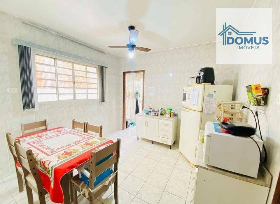 Casa à venda com 3 quartos, 120m² - Foto 4