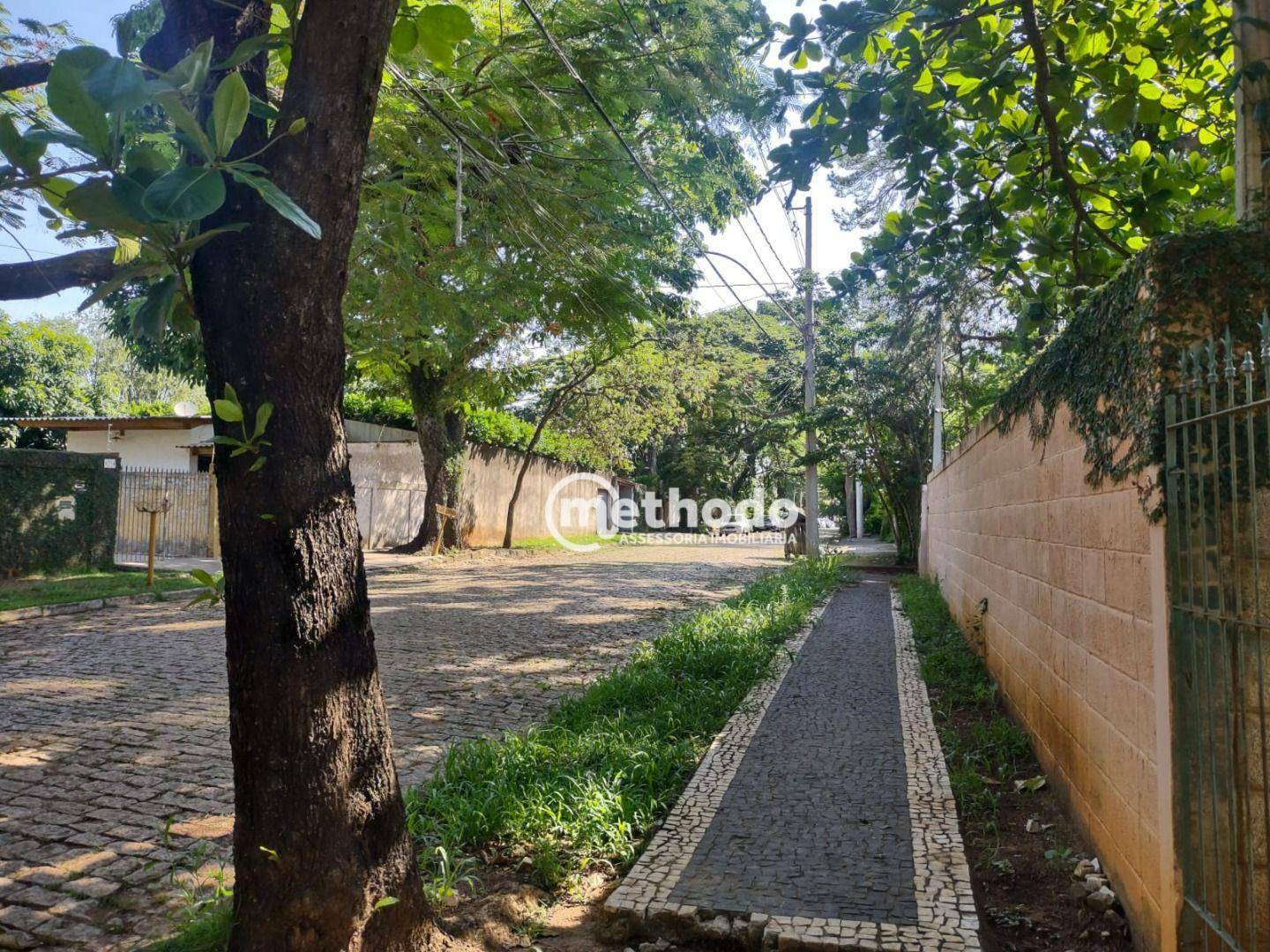 Casa à venda com 2 quartos, 200m² - Foto 4