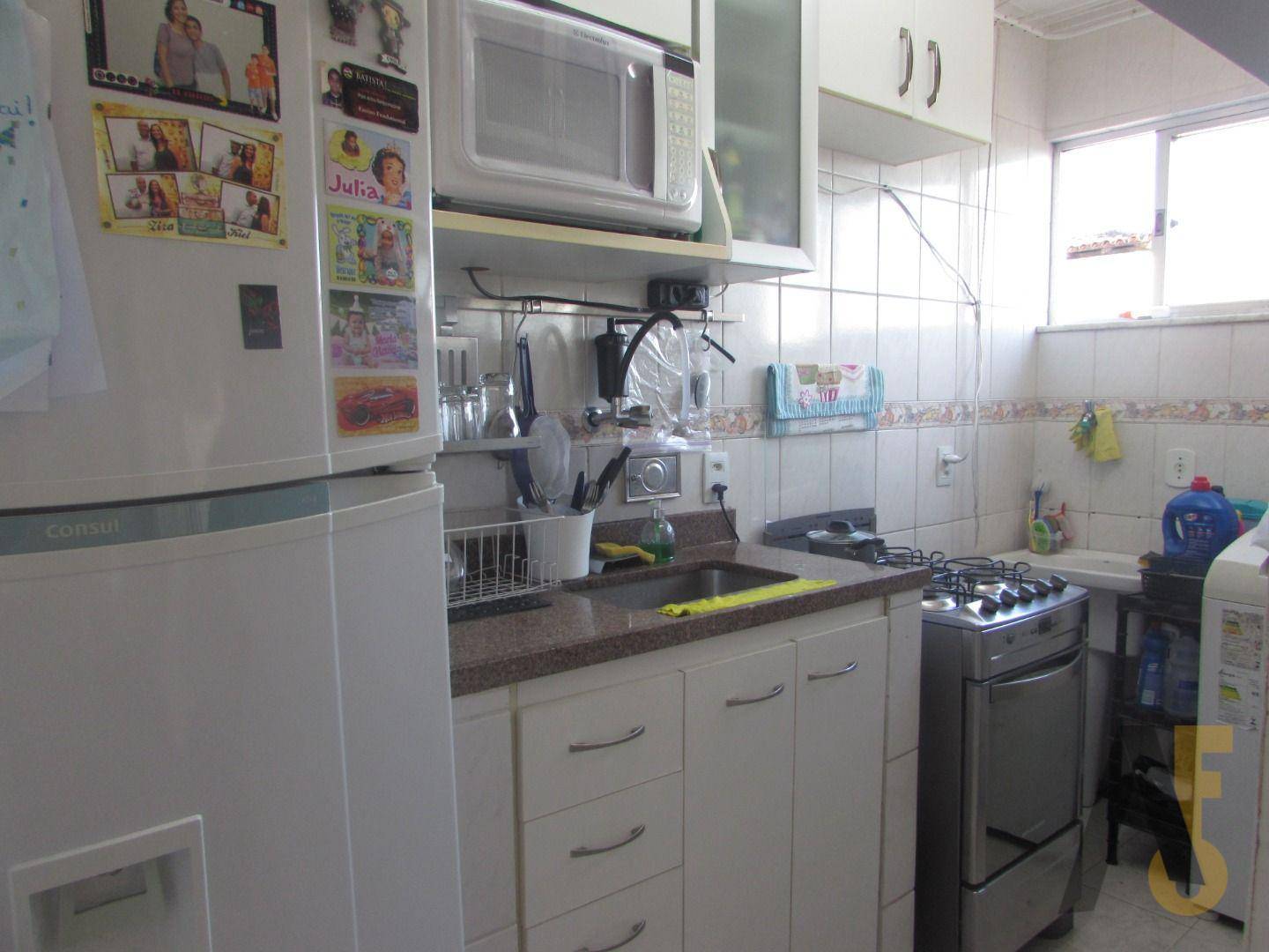 Apartamento à venda com 2 quartos, 52m² - Foto 15