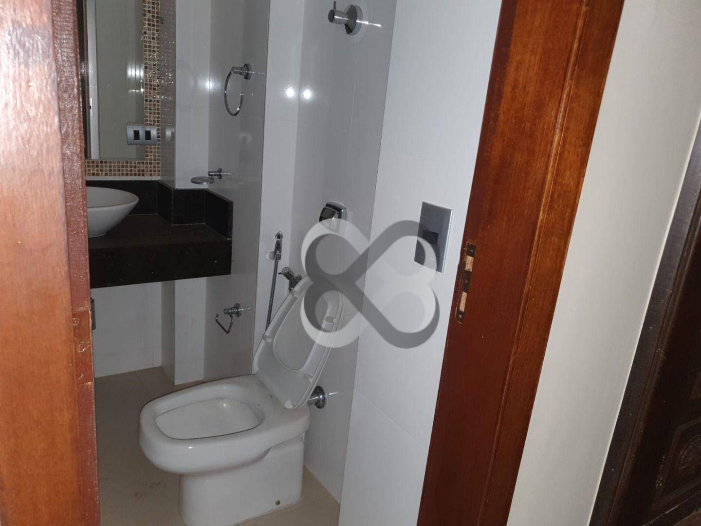 Apartamento à venda com 3 quartos, 168m² - Foto 27