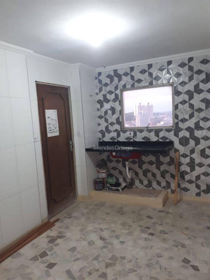 Apartamento à venda com 3 quartos, 100m² - Foto 12