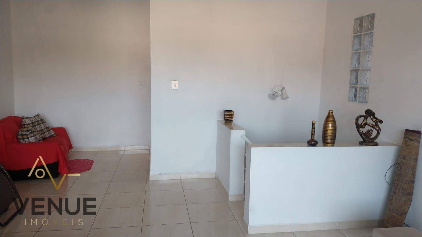 Casa à venda com 3 quartos, 156m² - Foto 8