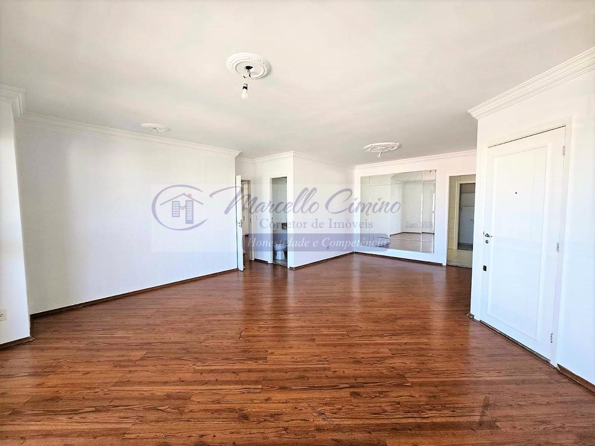 Apartamento à venda com 3 quartos, 127m² - Foto 3