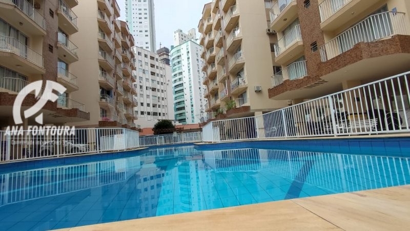 Apartamento à venda com 1 quarto, 44m² - Foto 18