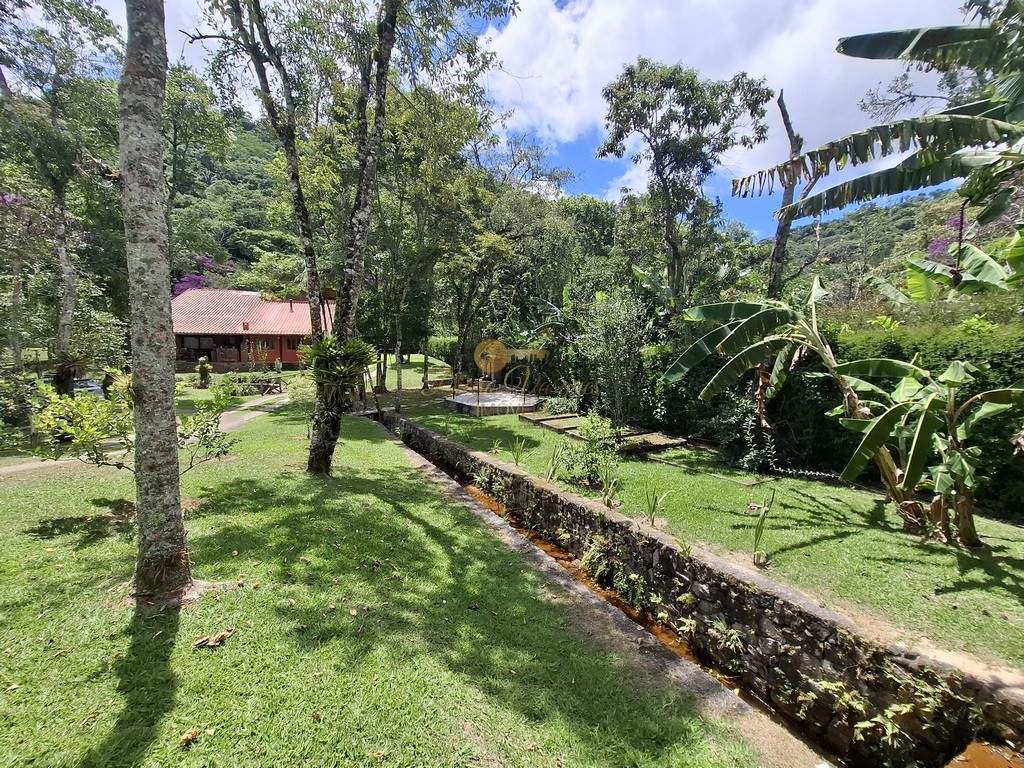 Casa à venda com 7 quartos, 3700m² - Foto 58