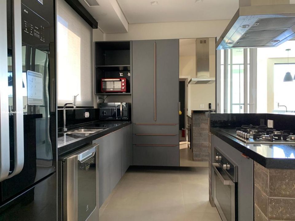 Casa à venda com 5 quartos, 450m² - Foto 6