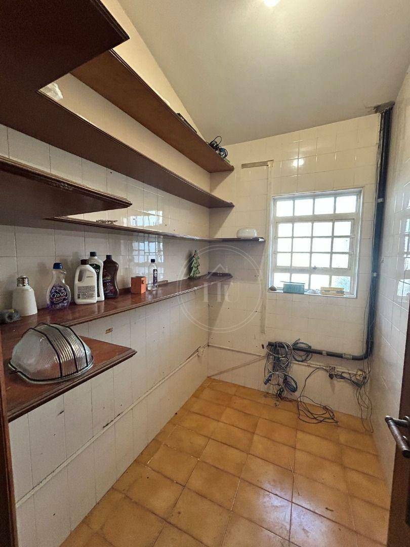 Casa à venda e aluguel com 3 quartos, 386m² - Foto 23