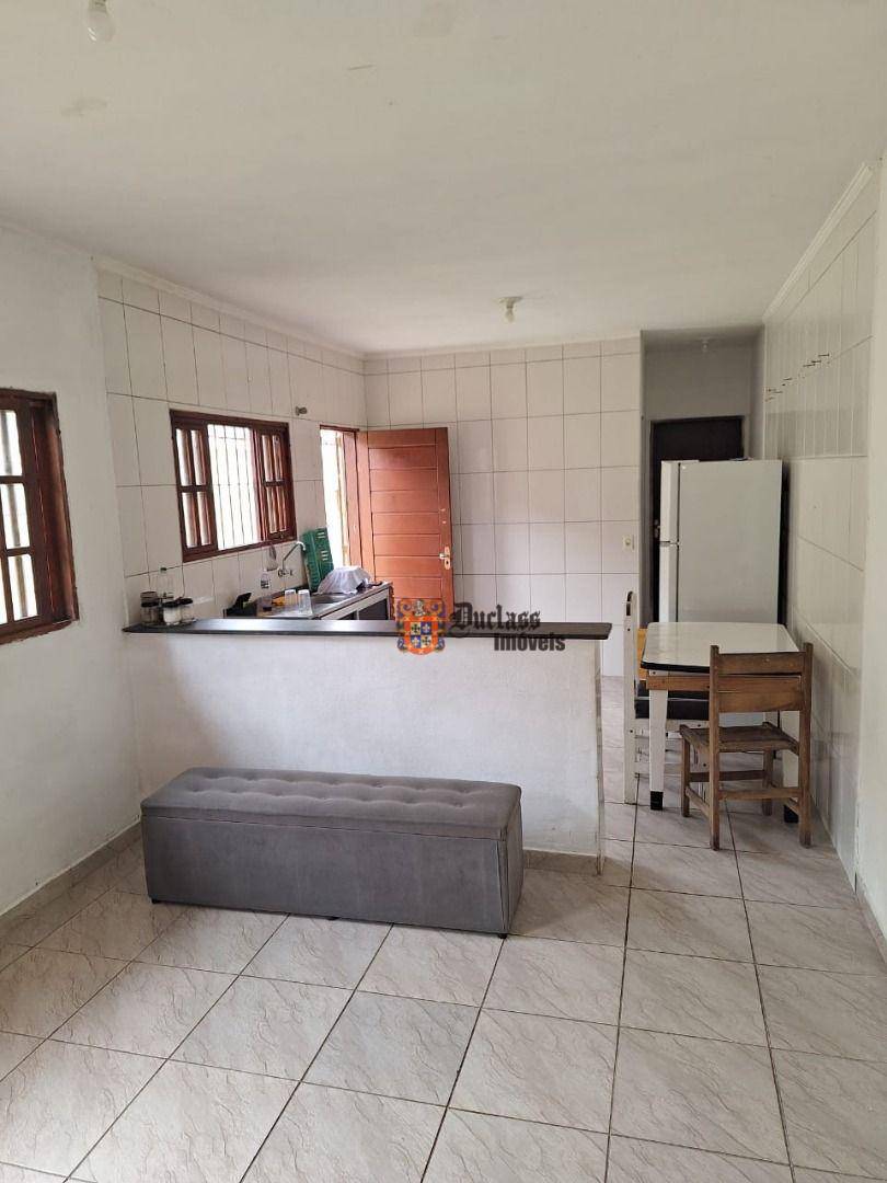 Casa à venda com 2 quartos, 80m² - Foto 11