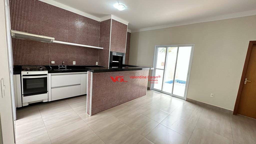Casa de Condomínio para alugar com 3 quartos, 189m² - Foto 9