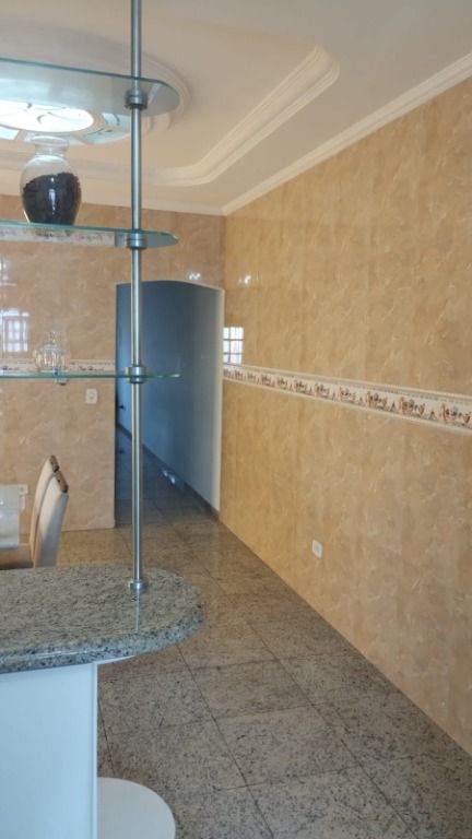 Casa à venda com 3 quartos, 180m² - Foto 5