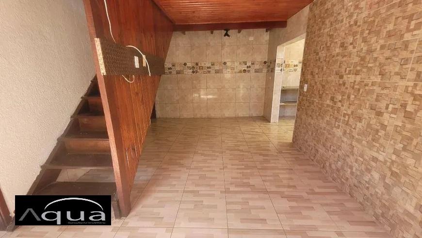 Casa à venda com 2 quartos, 46m² - Foto 3