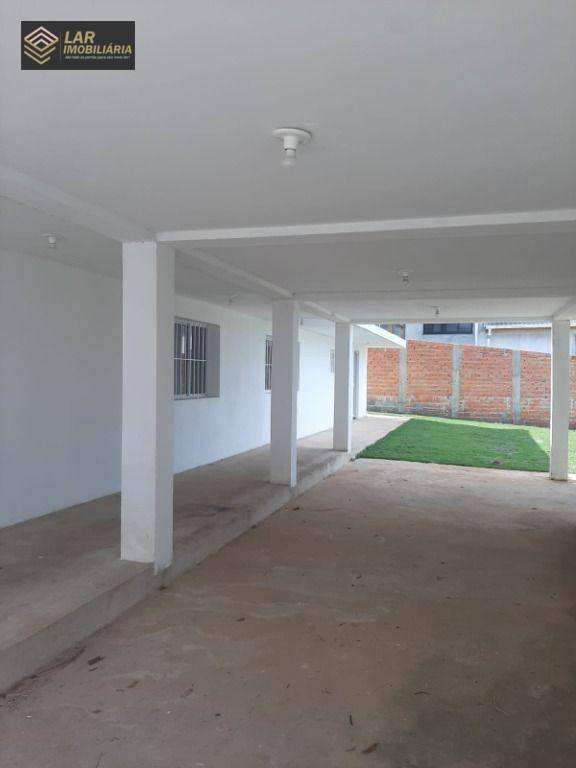 Casa de Condomínio para alugar com 4 quartos, 400m² - Foto 46