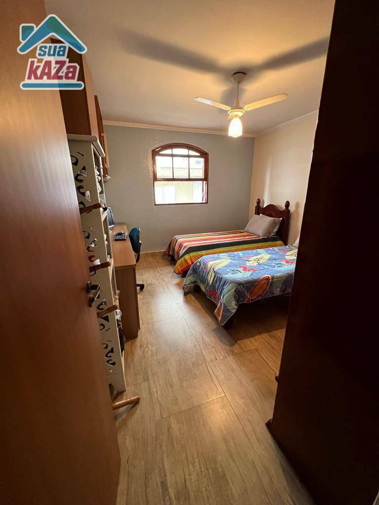 Sobrado à venda com 3 quartos, 197m² - Foto 16