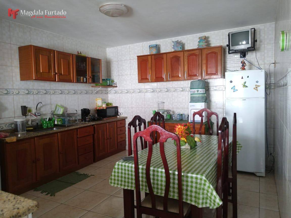 Casa à venda com 3 quartos, 348M2 - Foto 4