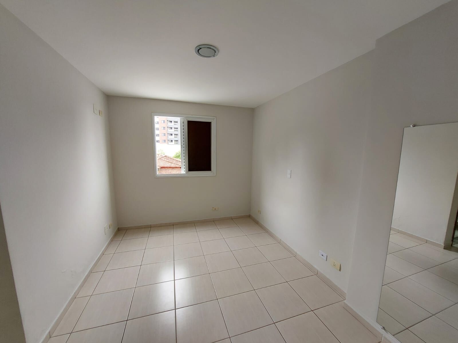 Apartamento à venda com 2 quartos, 69m² - Foto 6