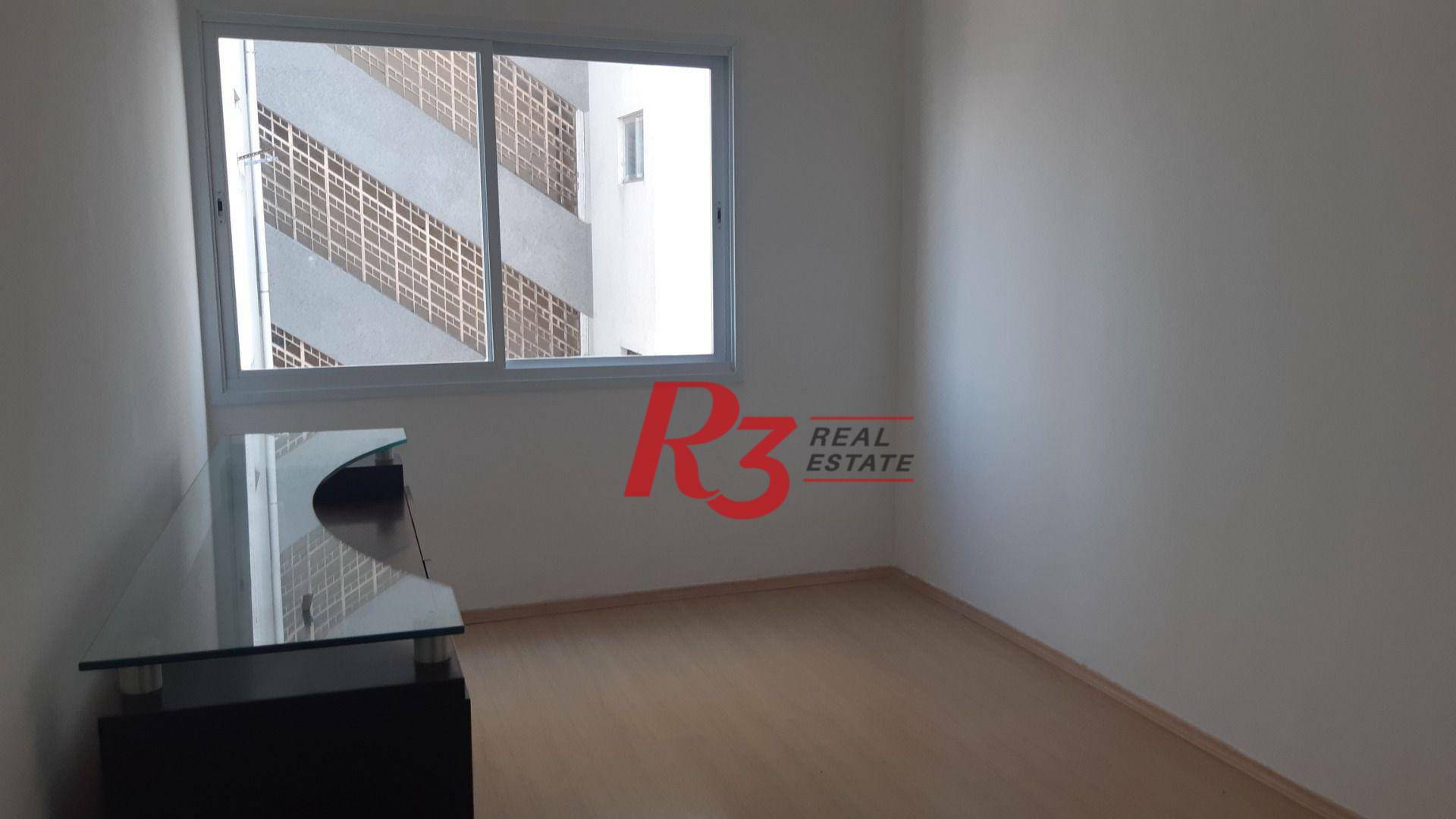 Apartamento à venda com 1 quarto, 60m² - Foto 2