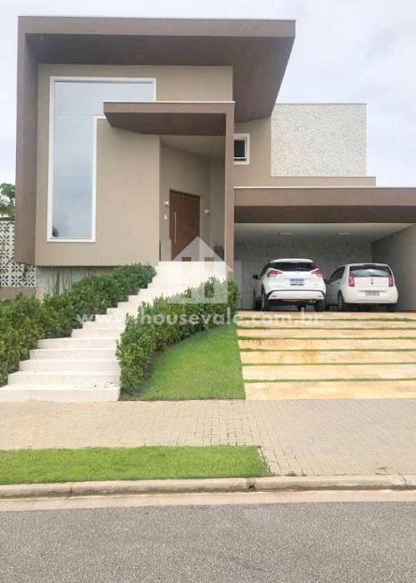 Sobrado à venda com 3 quartos, 300m² - Foto 1