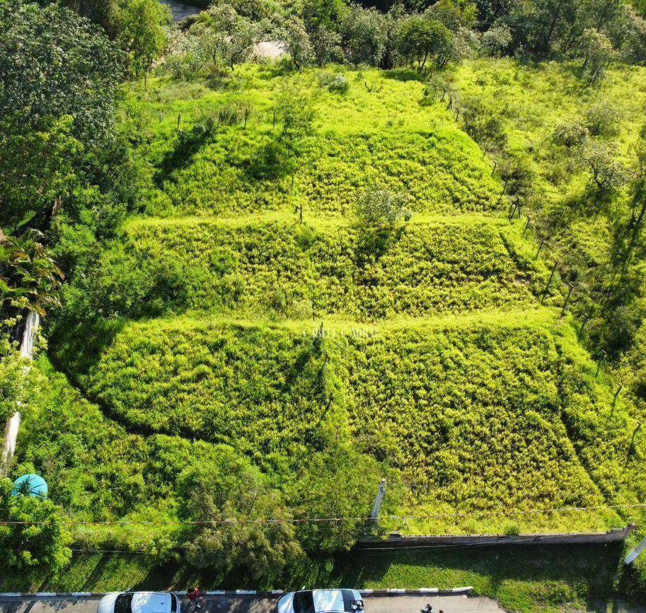 Terreno à venda, 1737M2 - Foto 2