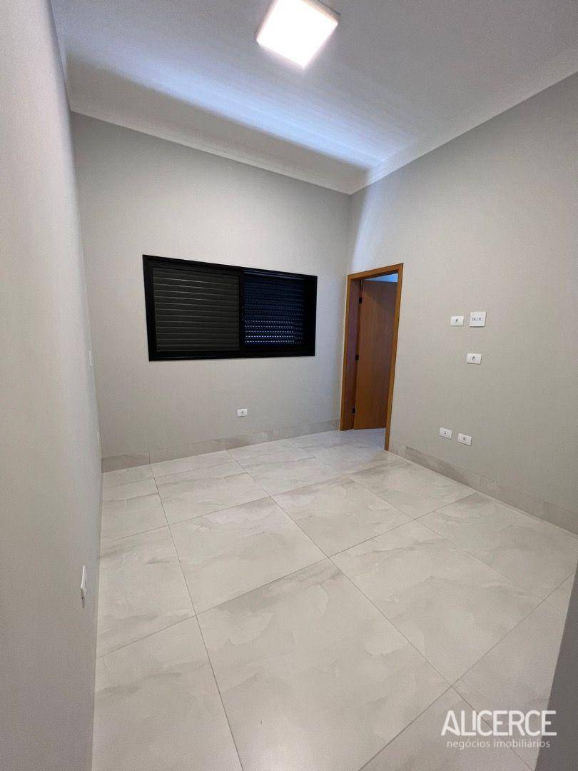 Casa de Condomínio à venda com 3 quartos, 200m² - Foto 20