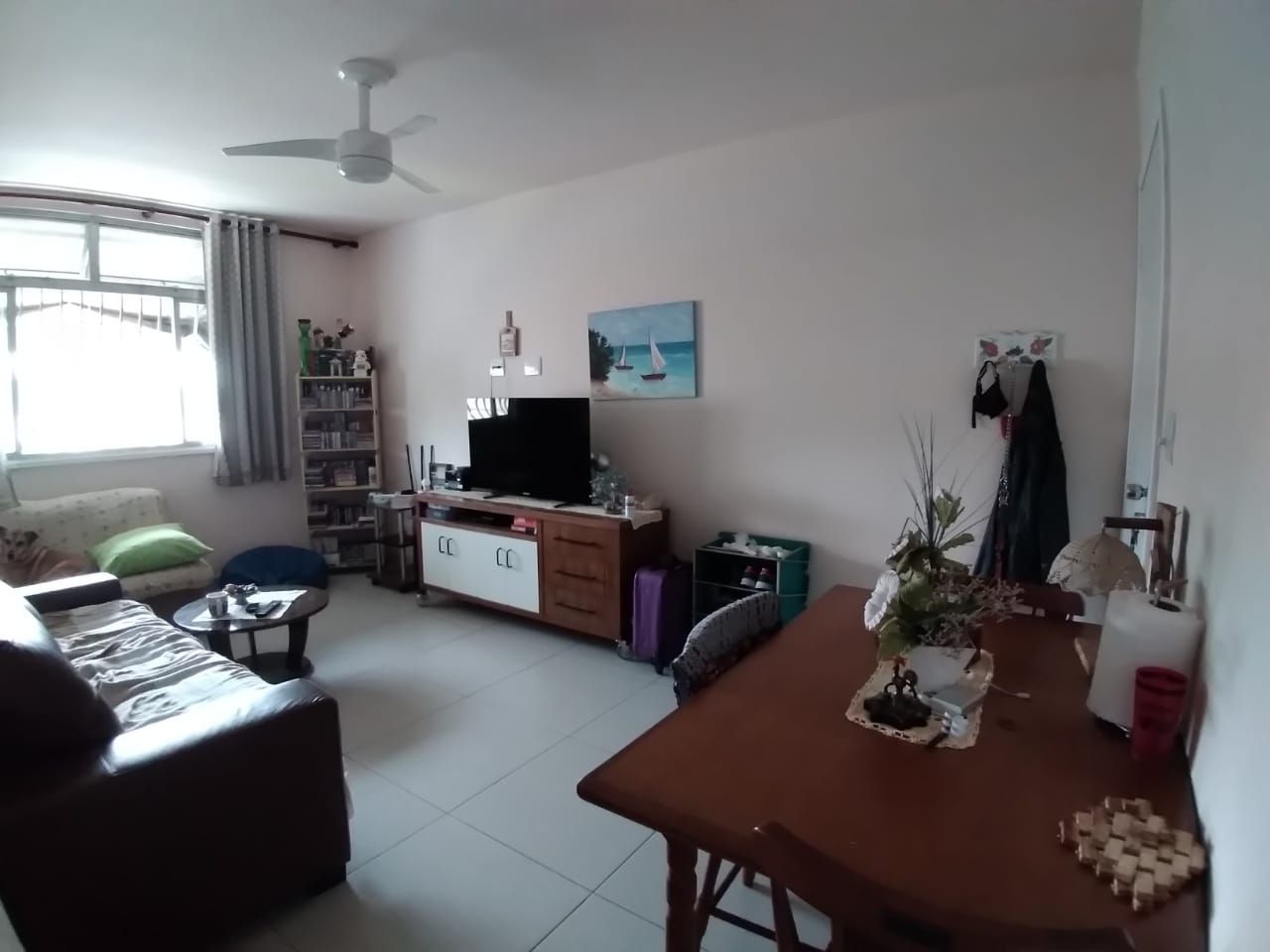 Apartamento à venda com 2 quartos, 75m² - Foto 1