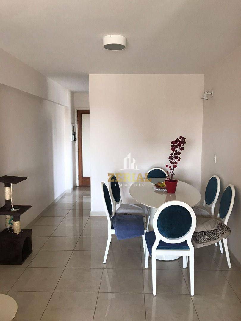 Apartamento à venda com 2 quartos, 67m² - Foto 3