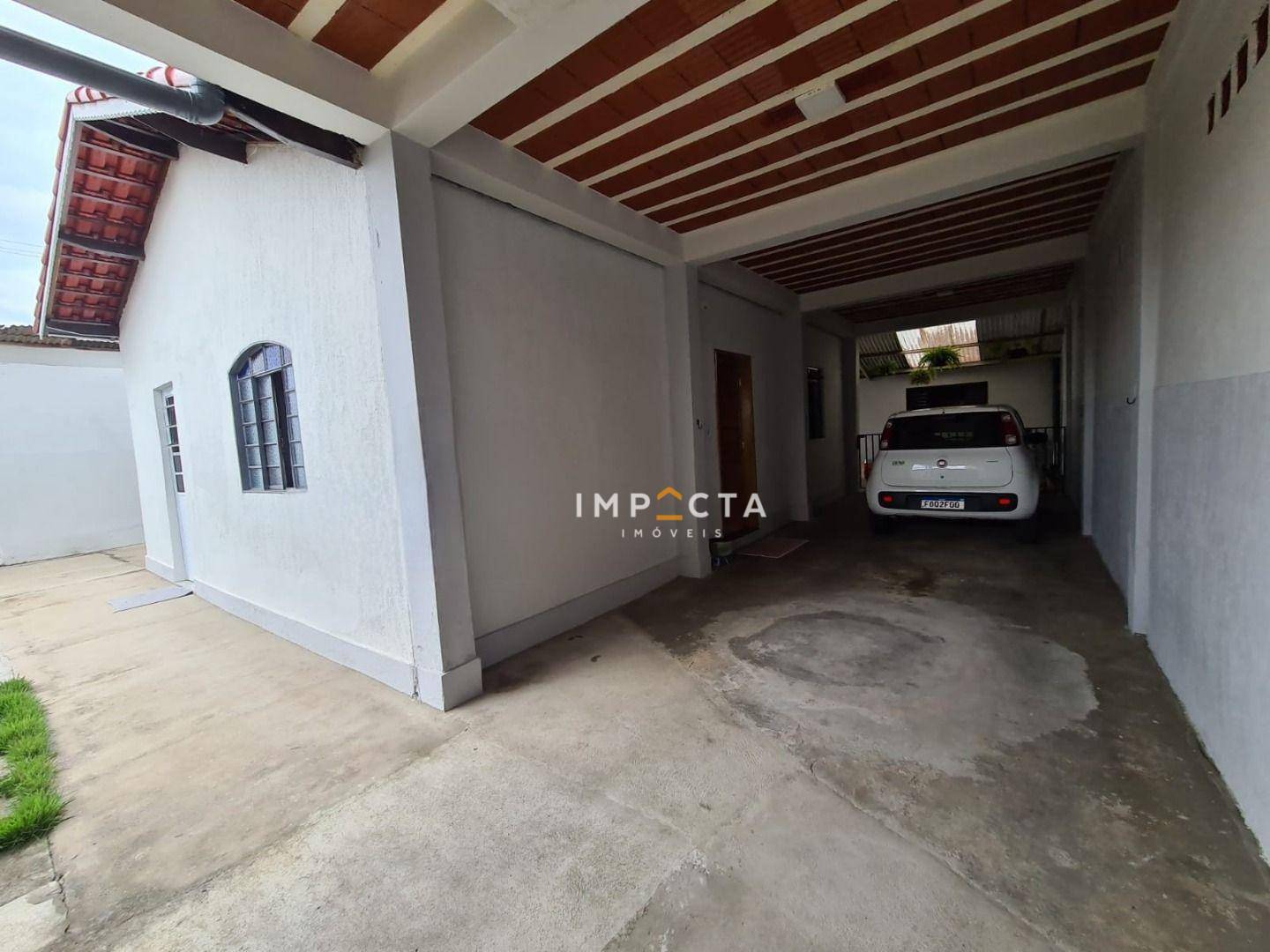 Casa à venda com 3 quartos, 166m² - Foto 2