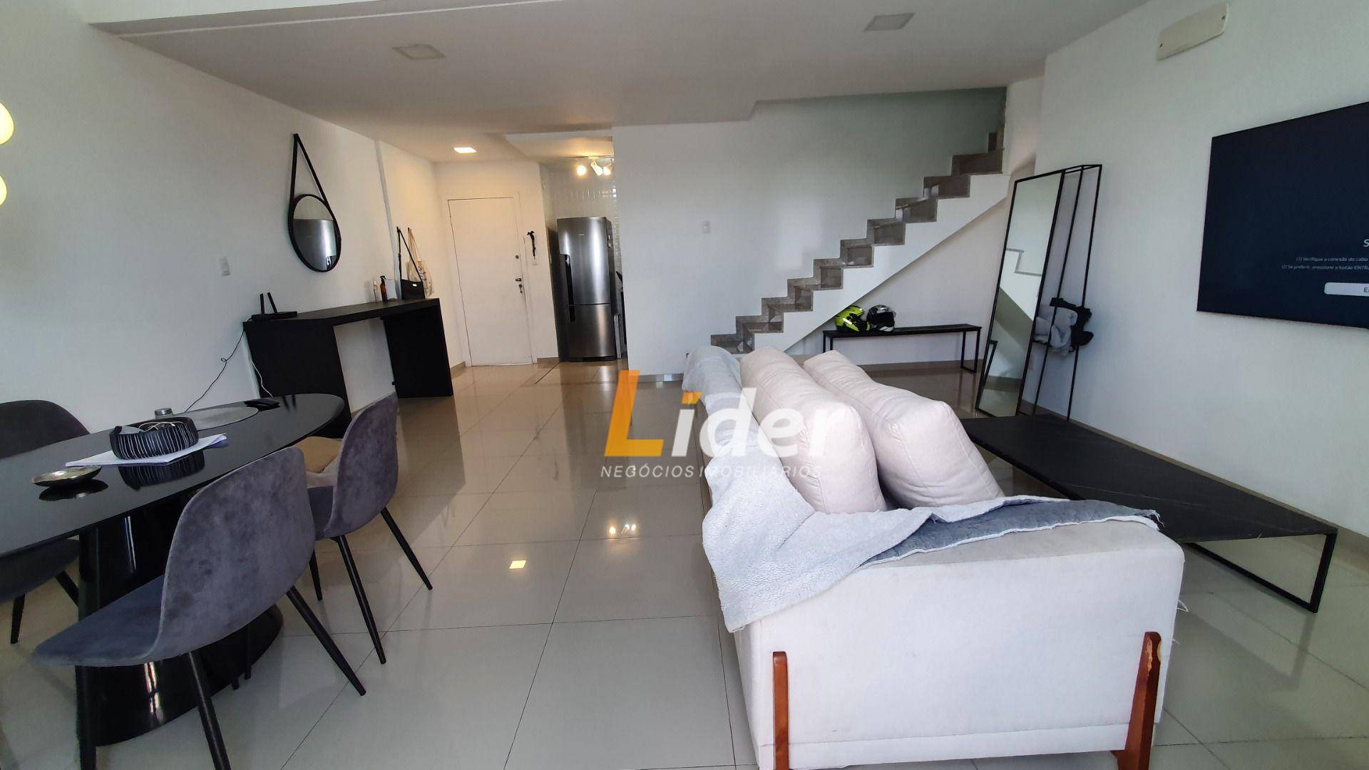 Apartamento à venda com 2 quartos, 167m² - Foto 5